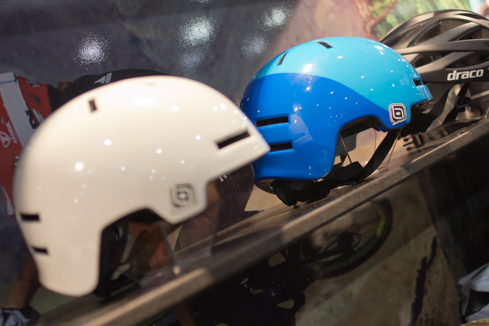 2013 t.h.e. Stamp and Postal Stamp Helmets 2013 Products from