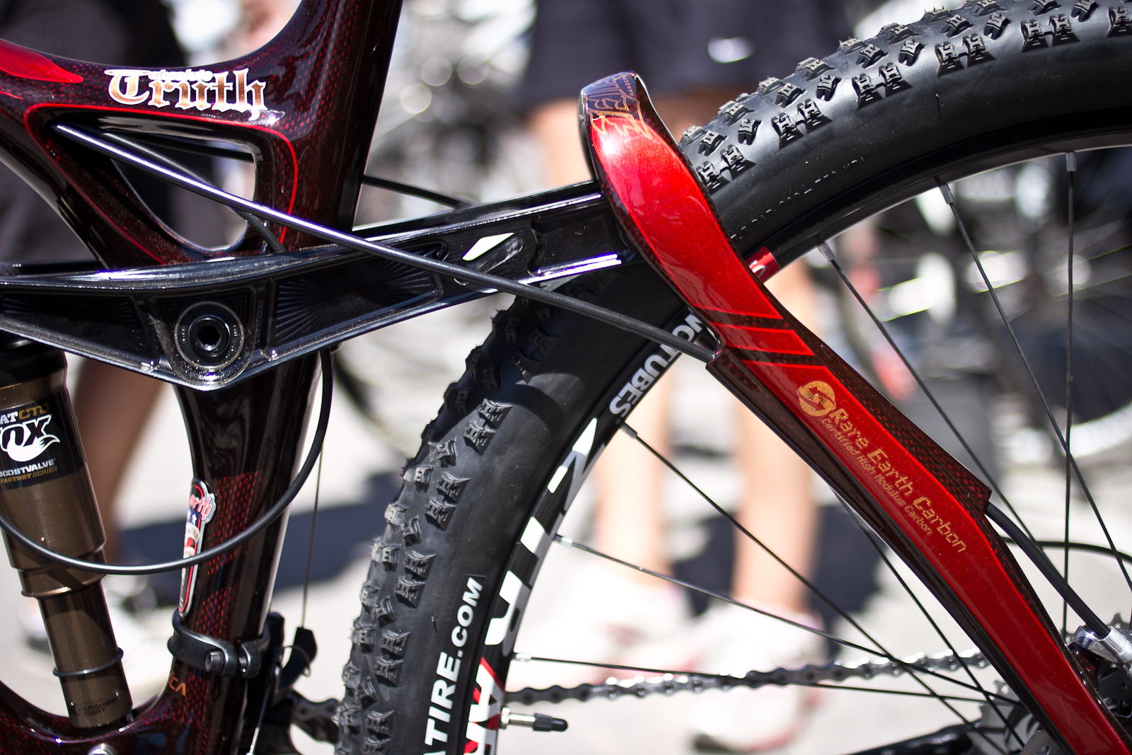 2014 Ellsworth Absolute Truth 275 INTERBIKE Part 1 Outdoor Demo