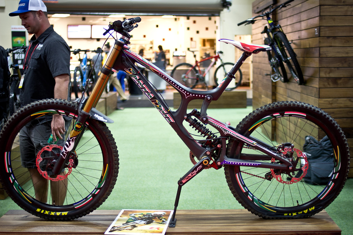 hyper slopestyle bike