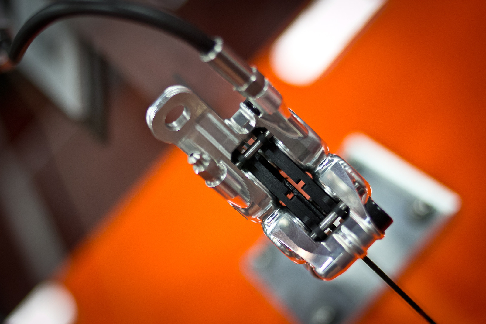 6 piston bike brakes