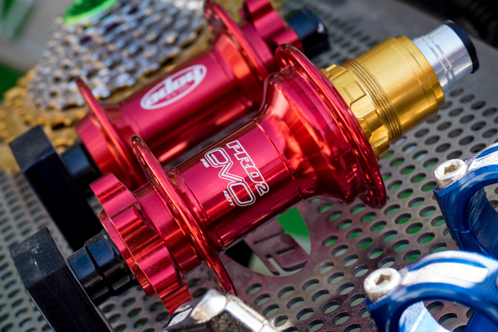 Boost Hope PRO2 EVO Hubs 2015 Sea Otter Classic Pit Bits Mountain