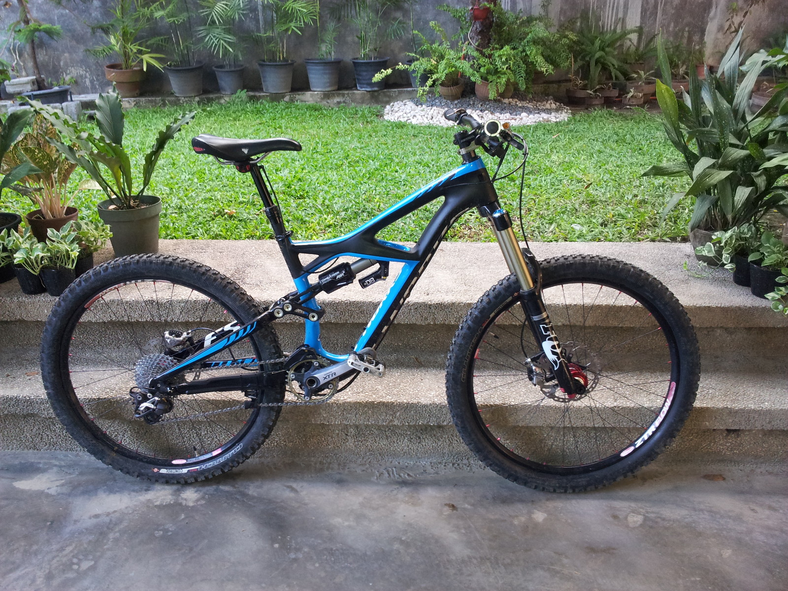 specialized enduro sworks paolo.domingo's Bike Check Vital MTB