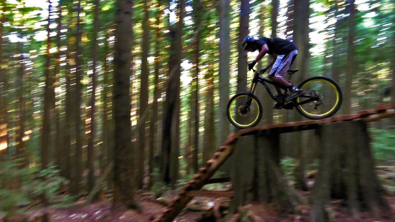 The North Shore downhillermenon Mountain Biking Pictures Vital MTB