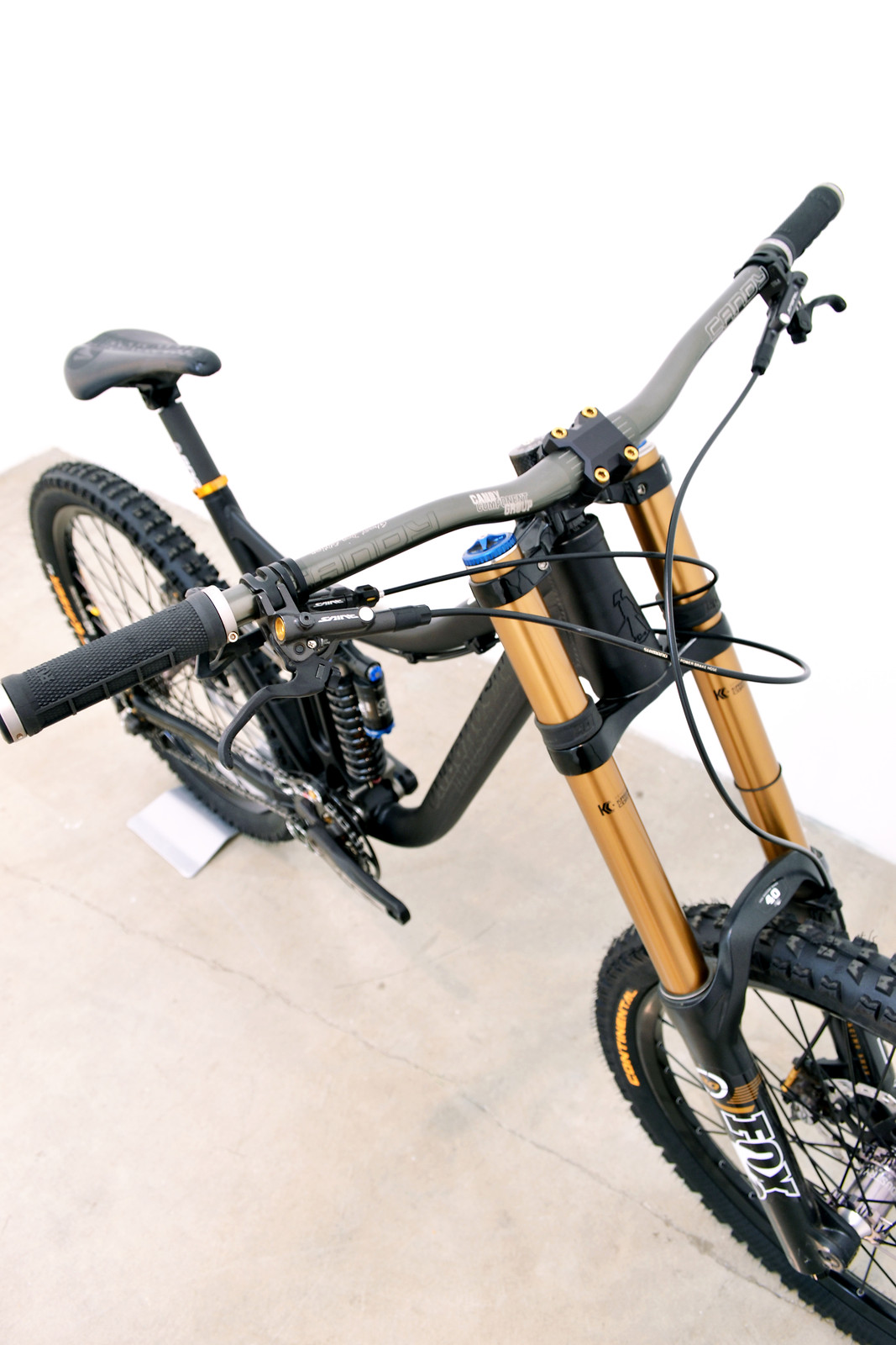 blue mountain bike bars