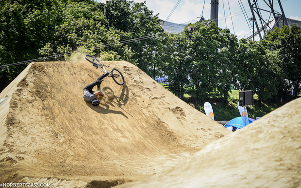 Bobby Lamirande - NorbertSzasz - Mountain Biking Pictures - Vital MTB