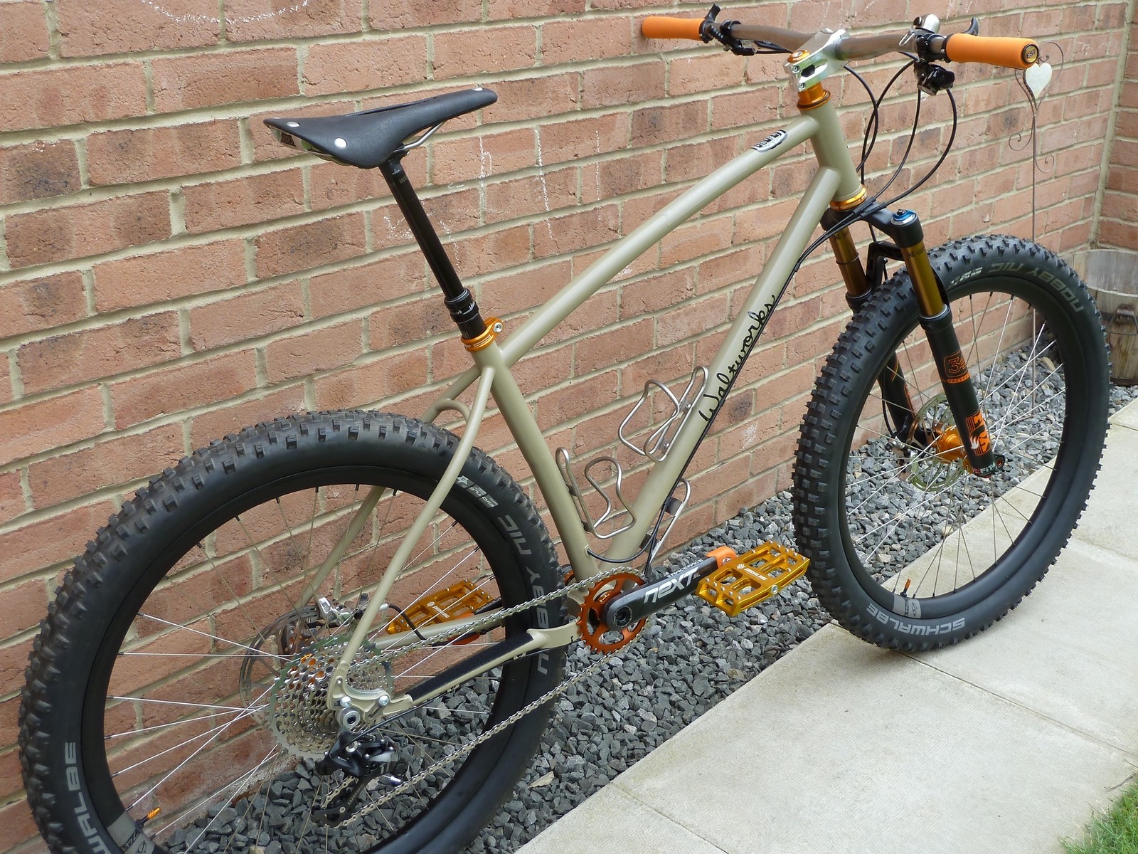 waltworks ultimate warrior j5bwss bike check vital mtb walt works