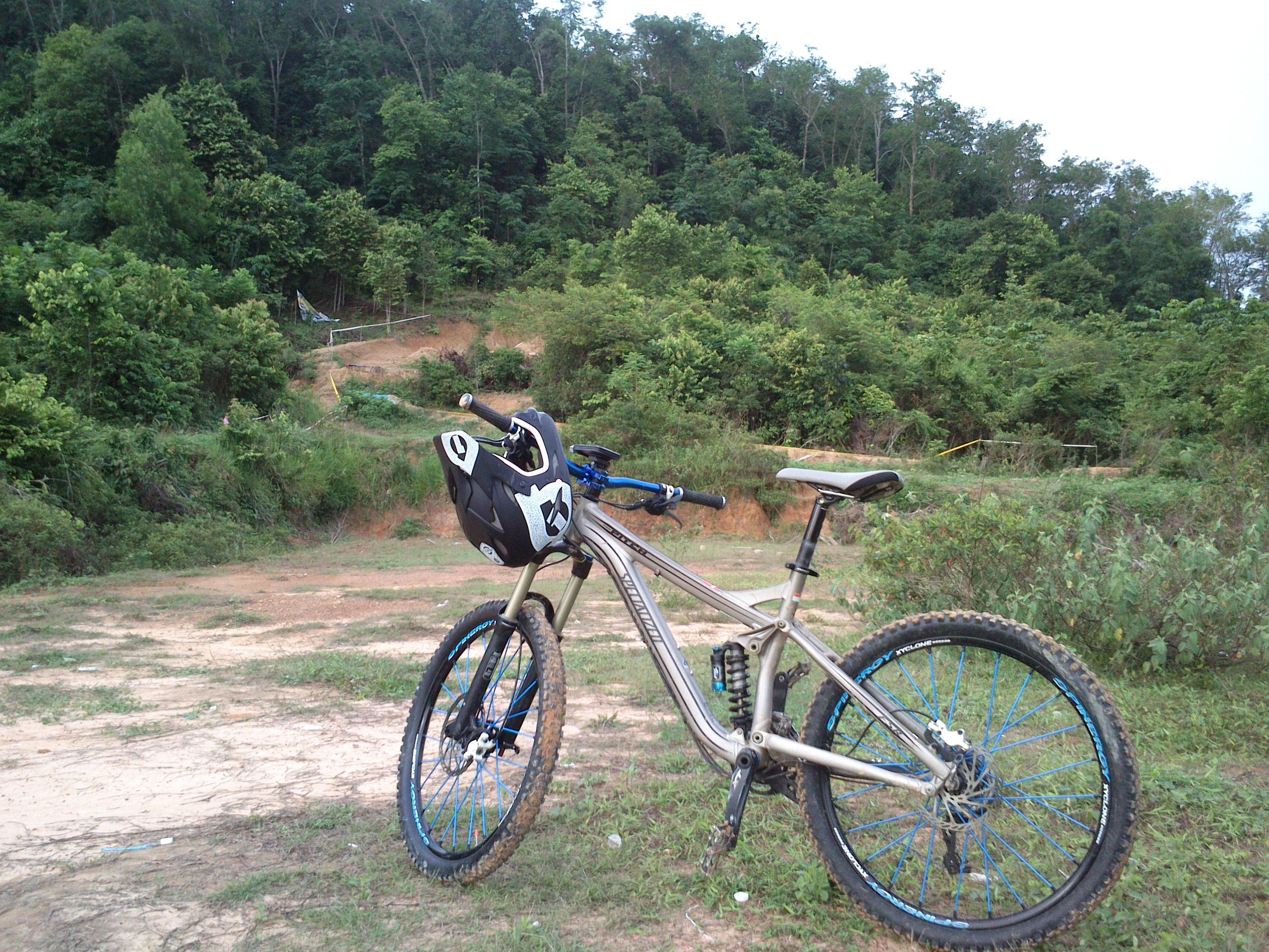 specialized pitch pro