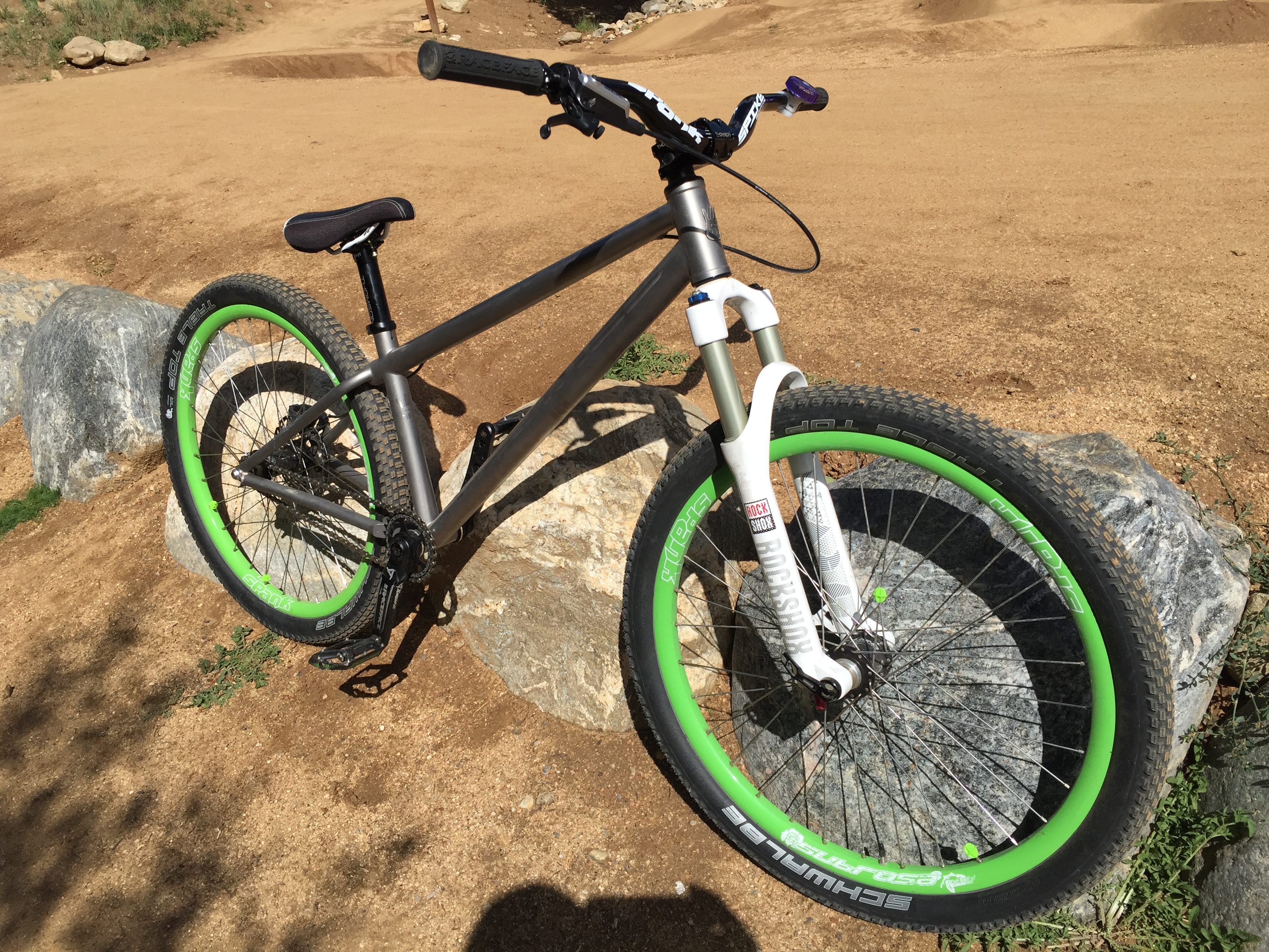 Hi5 Bikes Spacewalk Titanium XLong Dirt Jumper maximumradness's Bike