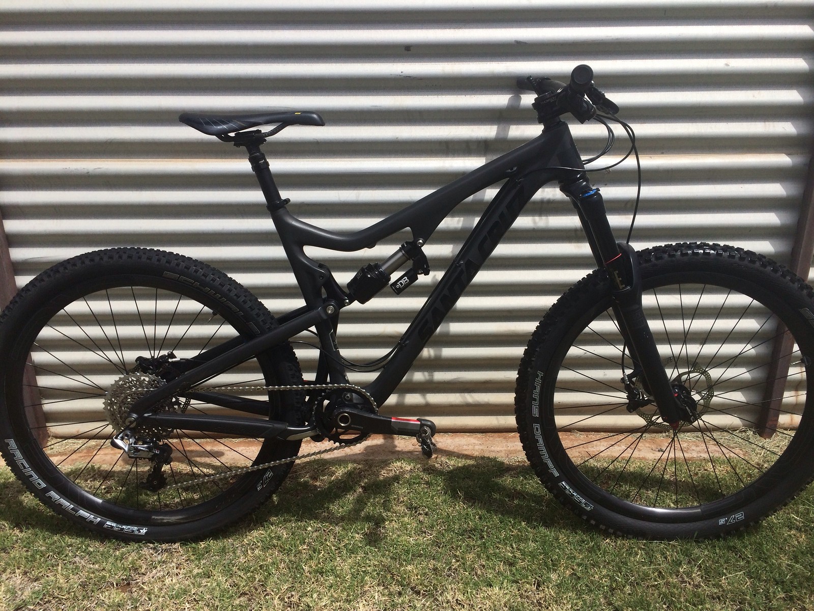 Santa Cruz Bronson carbon mint355's Bike Check Vital MTB