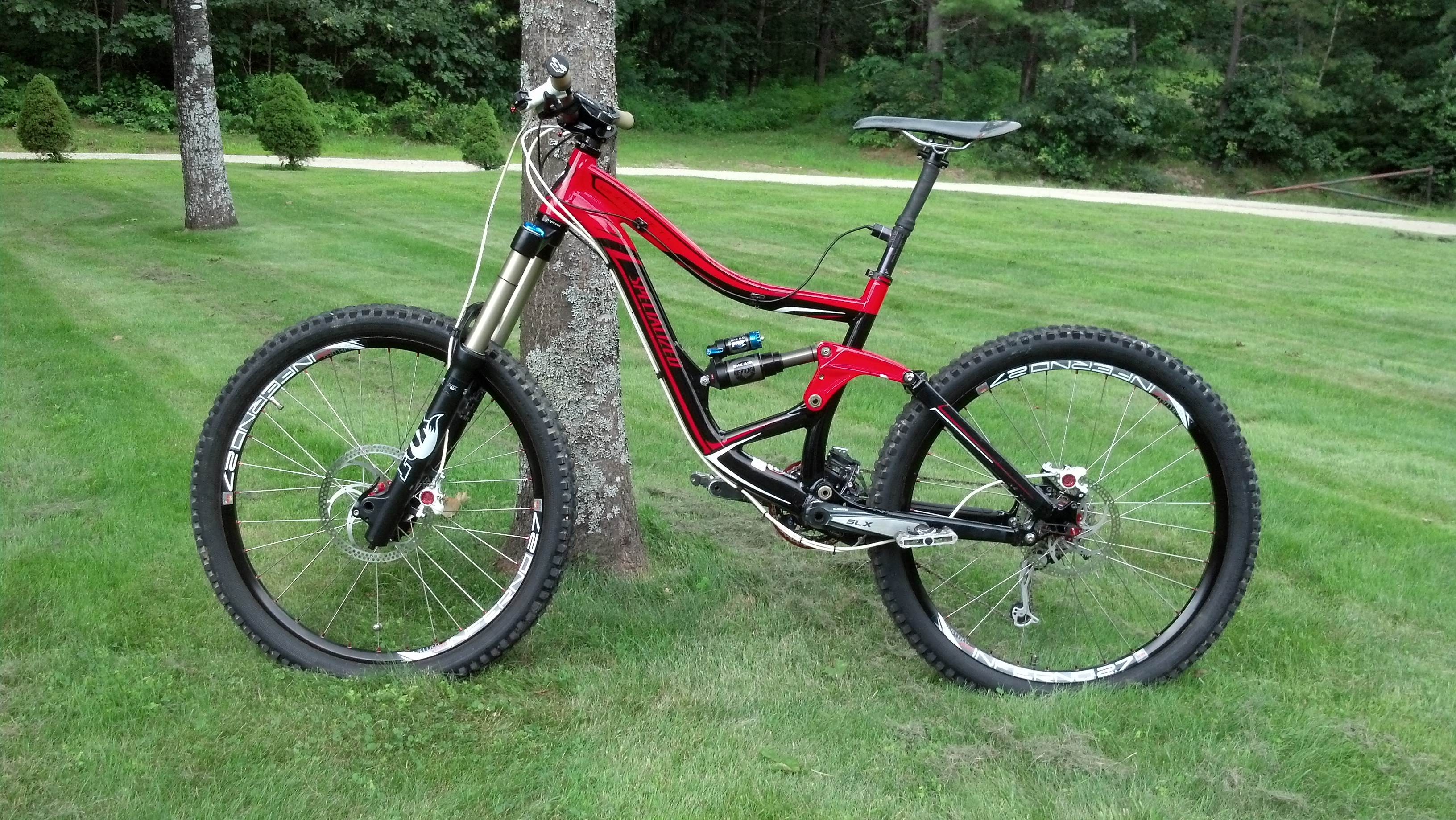 2010 Specialized Big Hit 1 Enduro tightwad build 33.5 w/Mallet 2