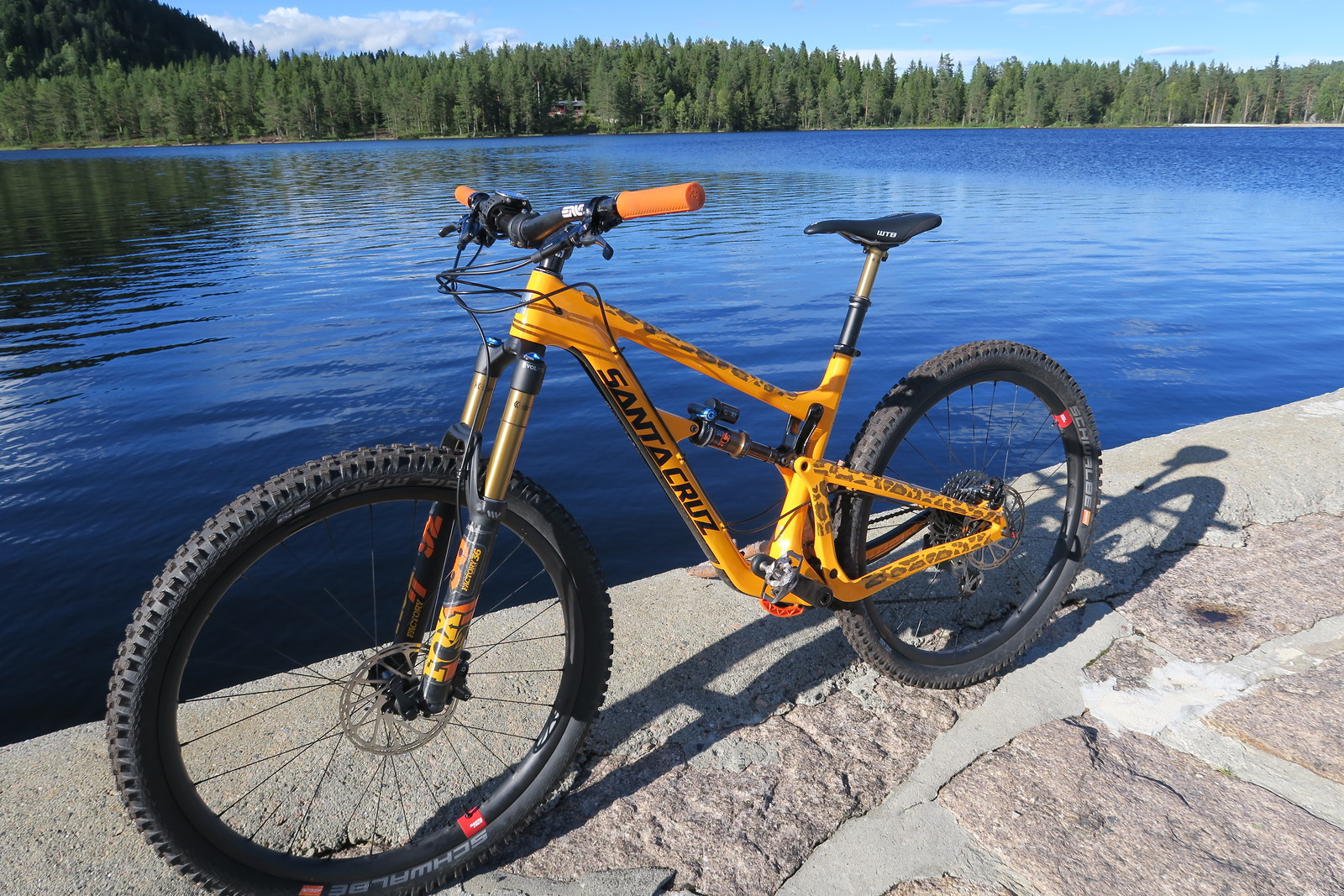 santa cruz hightower 2018 specs