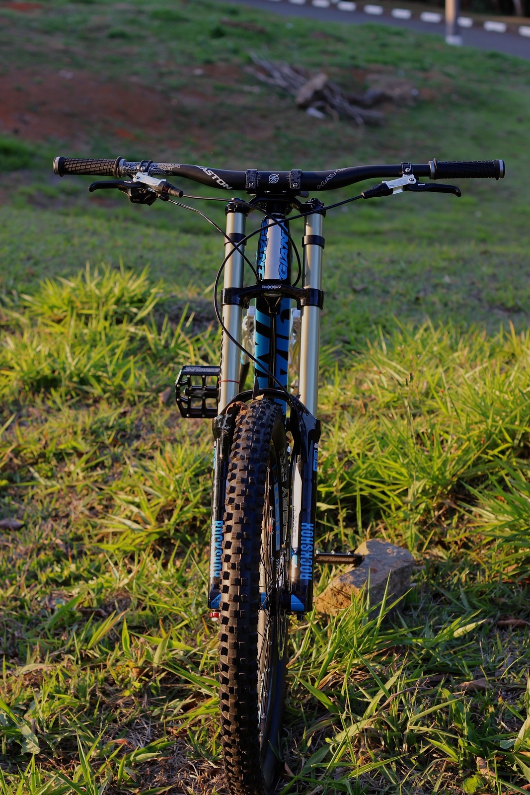 avid x0 trail carbon