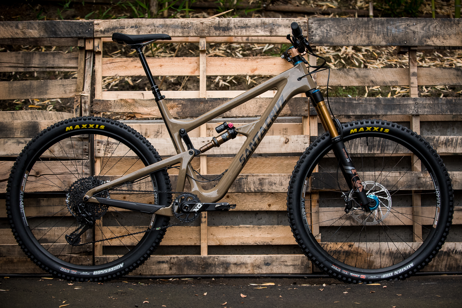 Santa Cruz Hightower LT Carbon CC from Fat Tire Farm FredLikesTrikes's Bike Check Vital MTB