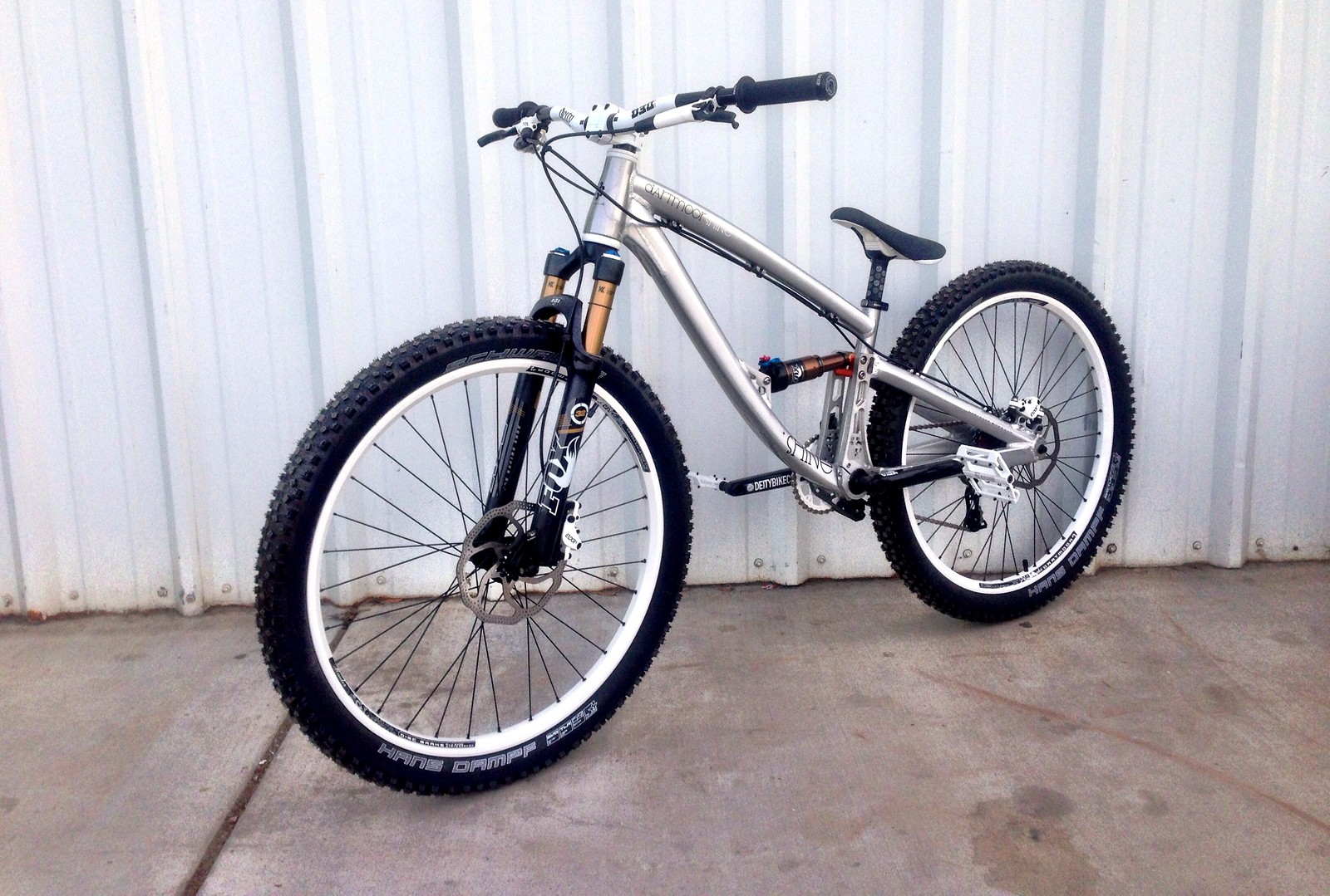 2013 Dartmoor Shine HellBent's Bike Check Vital MTB