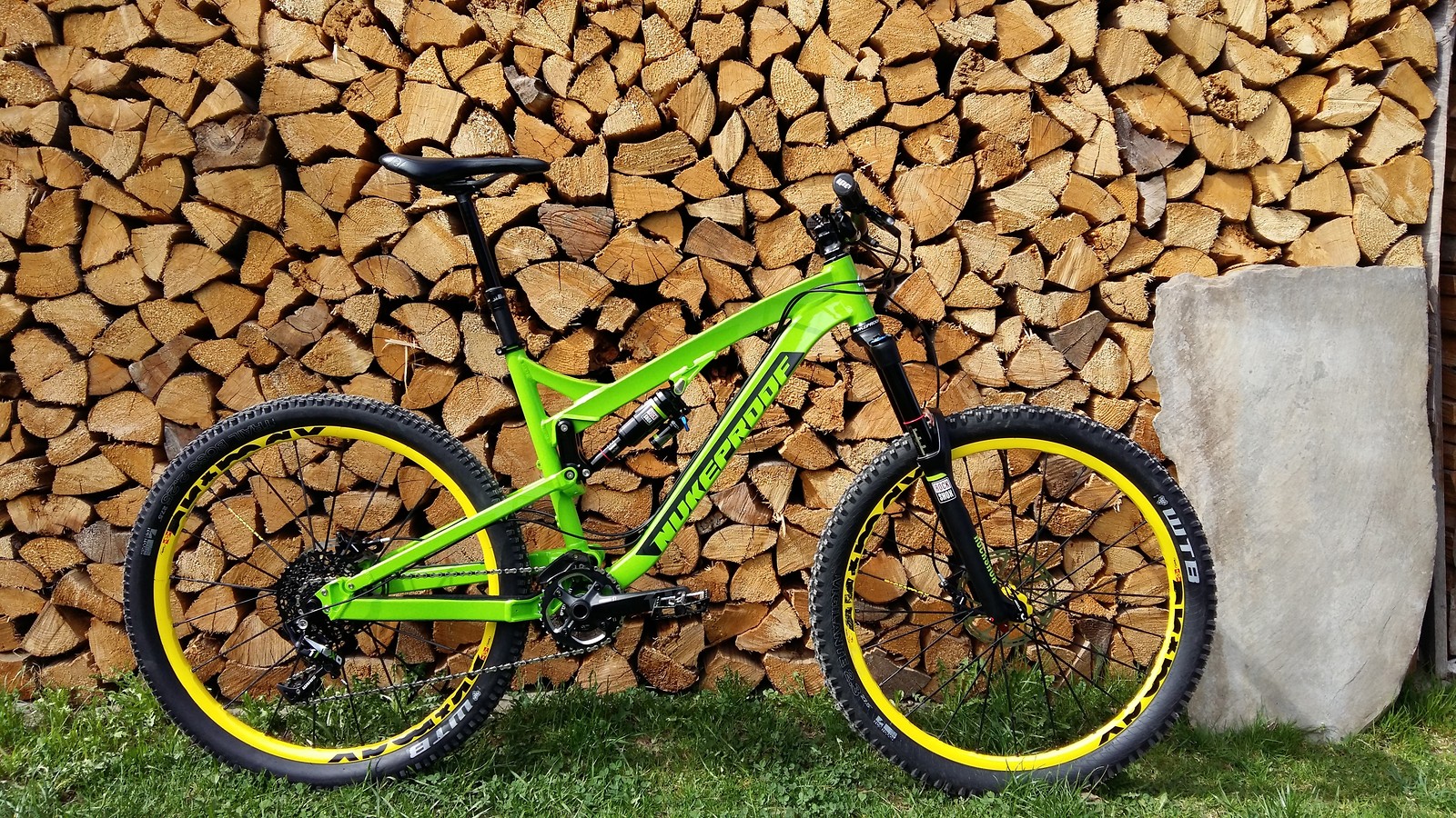 nukeproof horizon 27.5