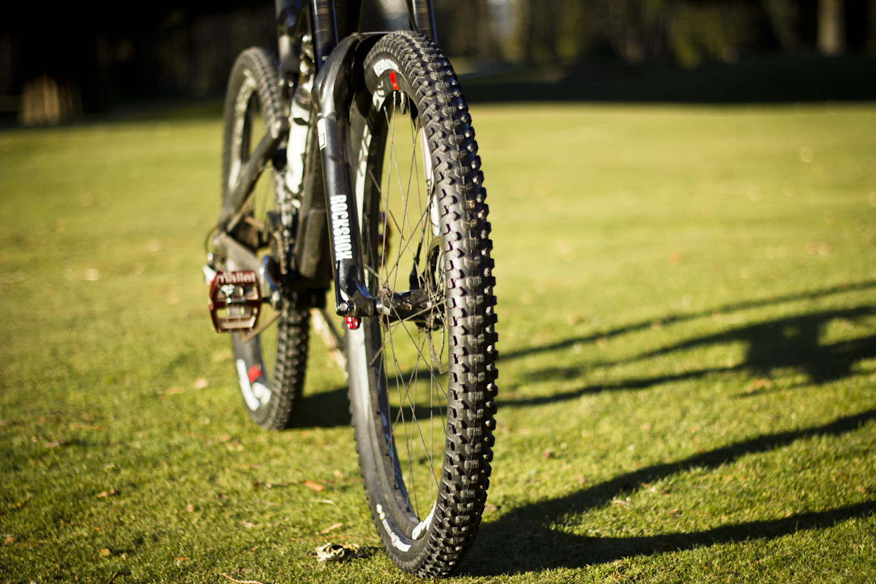 kenda nevegal 26 x 2.1