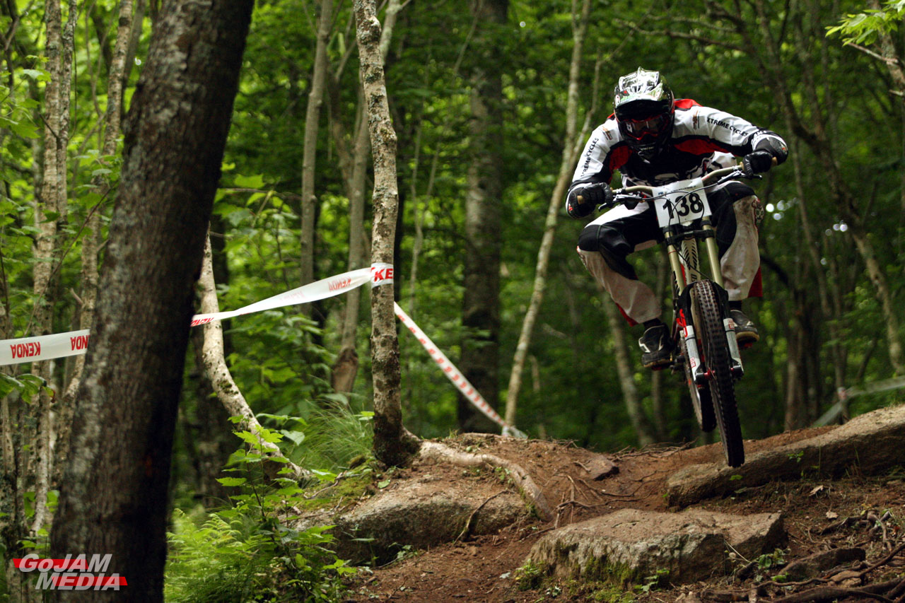 Primal Racing 2012 gojammedia Mountain Biking Pictures Vital MTB