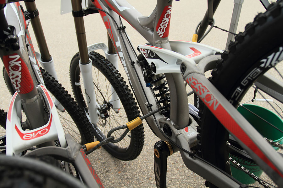 trek evo full suspension