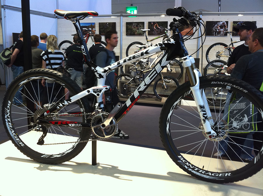 pool cleaners on amazon