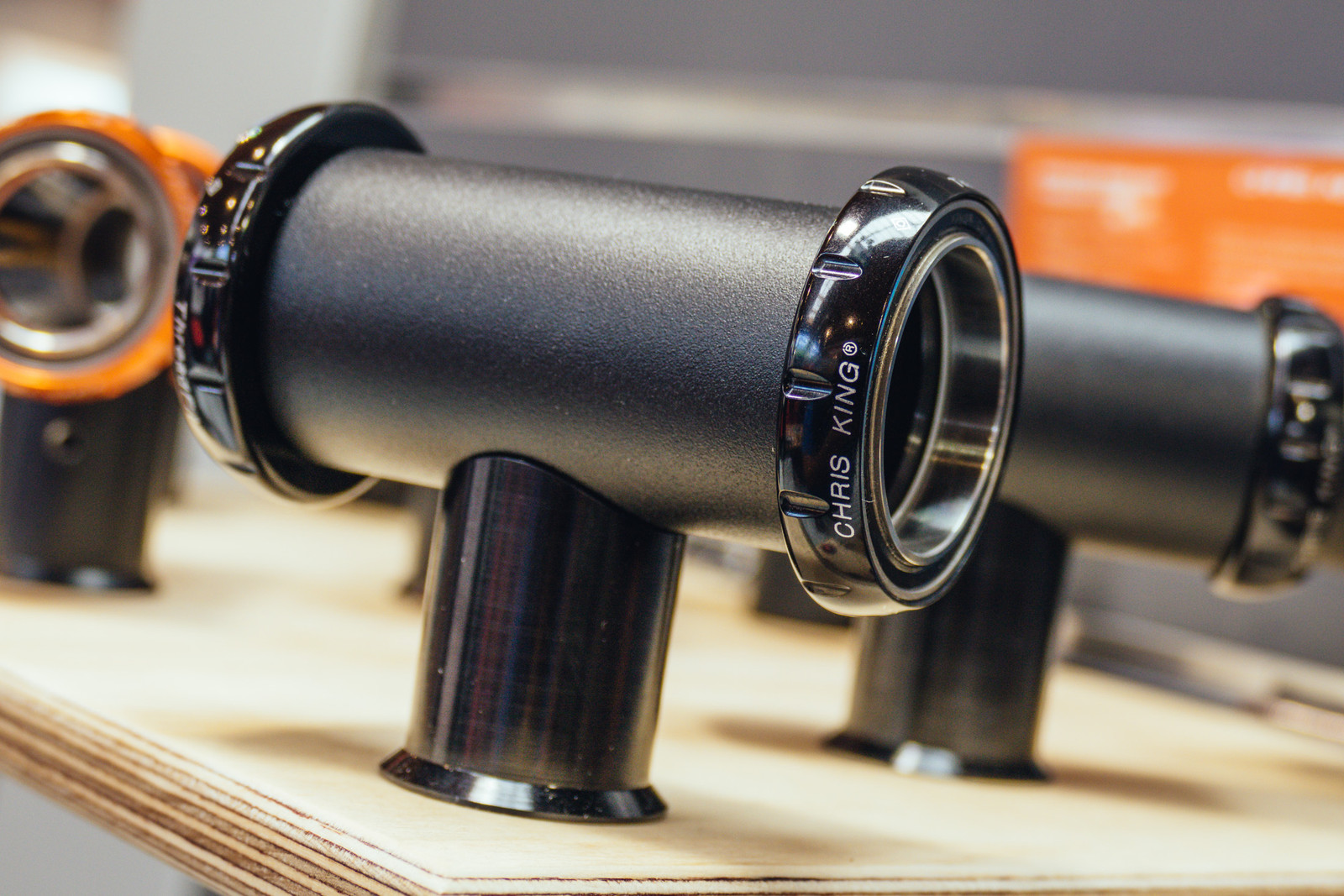 chris king mountain bike bottom bracket