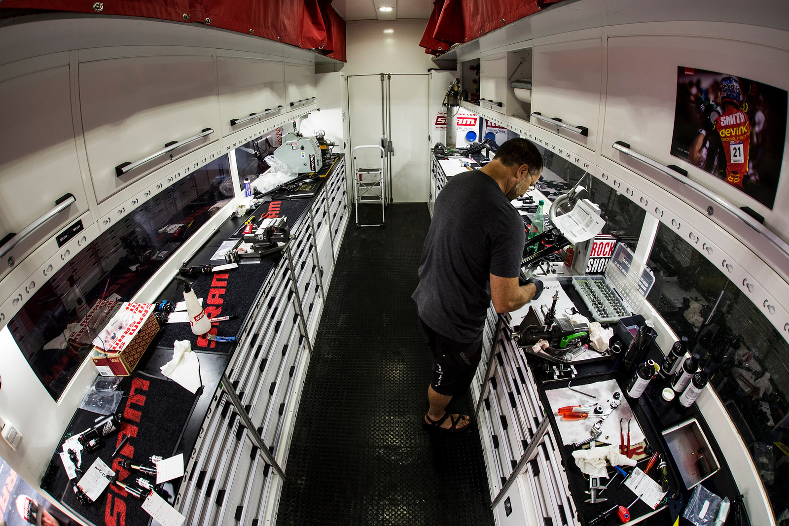 Inside the SRAM Tech Truck - PIT BITS - Lenzerheide World Cup DH ...