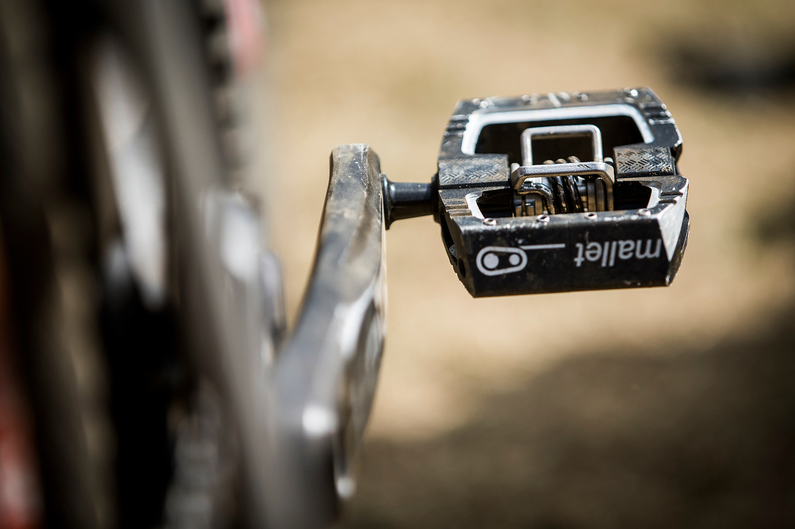 Crank Brothers Mallet Dh WINNING BIKE Tahnee Seagrave's Transition TR11 Mountain Biking