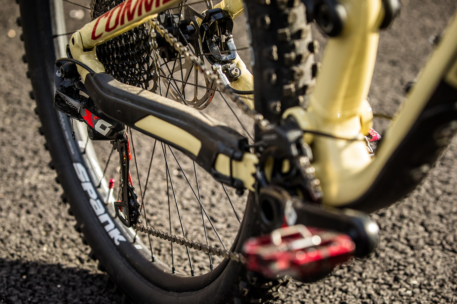 SRAM X01 Eagle Drivetrain Cecile Ravanel's Commencal Meta AM 29
