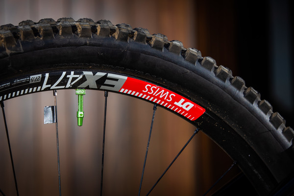 dt swiss ex 471 29 wheelset
