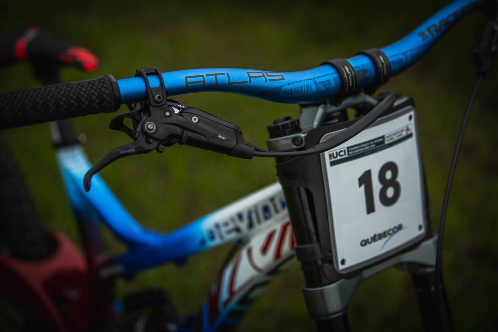 Blue Race Face Bars for Dak Devinci Unior World Championships