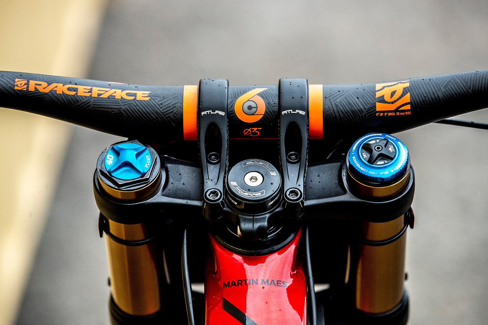 MTBフレーム GT dh i race Fox float MTBフレーム GT dh i race Fox float