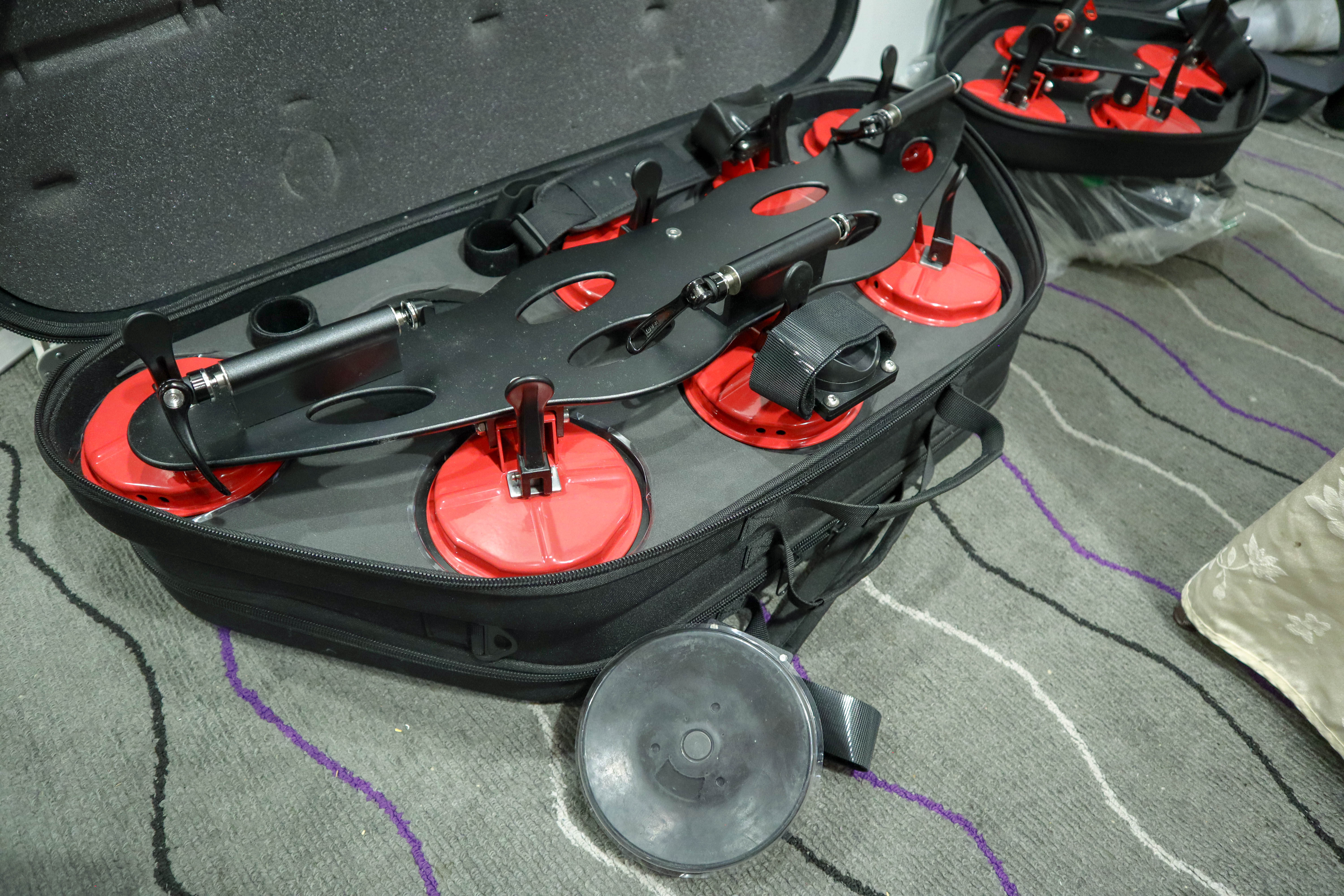 suction cup roof bars