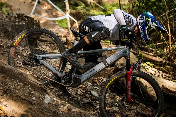 Full-Gas Mode for Loris Revelli - E-Enduro World Series Photo 