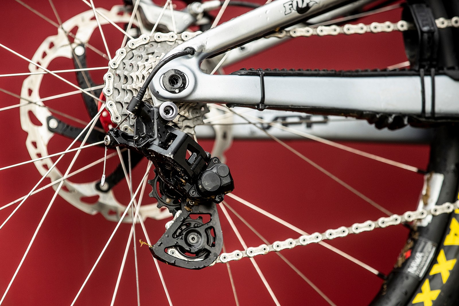 saint derailleur