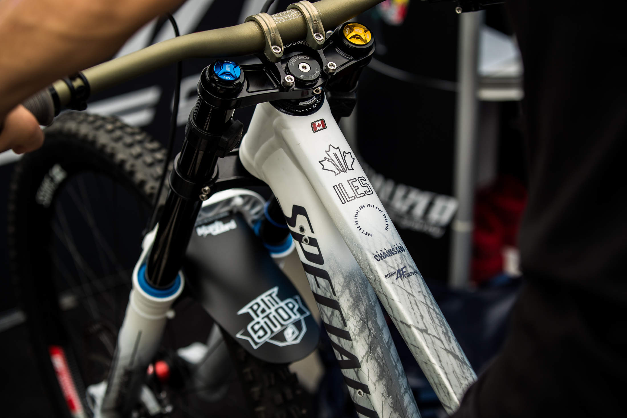 Finn Iles Specialized Demo World Champs Bike - PIT BITS 4 - 2021 WORLD