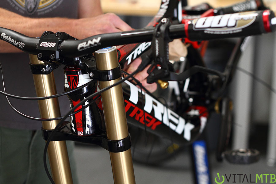 Tapered Head Tube Aaron Gwins 2011 TWR Session 88 Mountain Biking