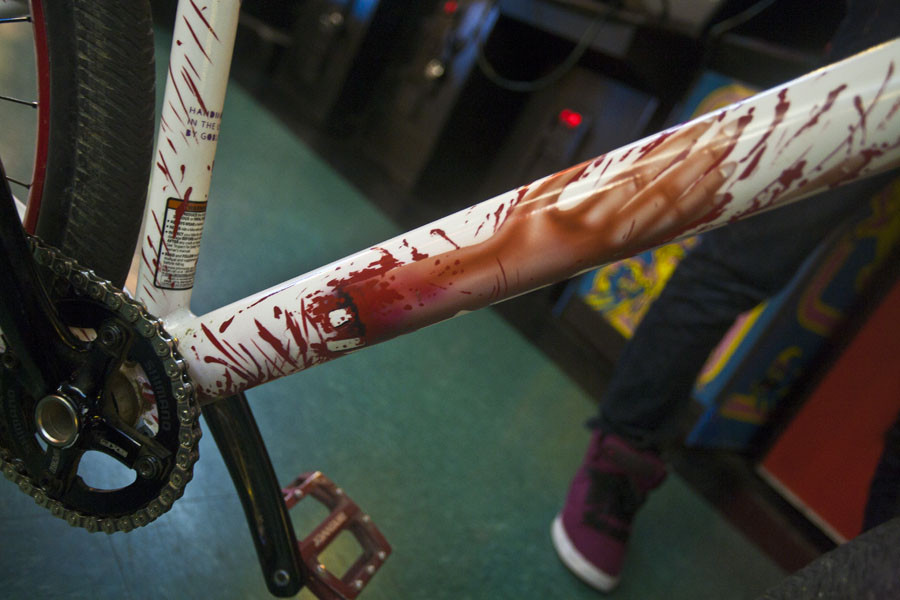 Custom Paint over Stock Paint - Aaron Chase Bike Check - Mountain