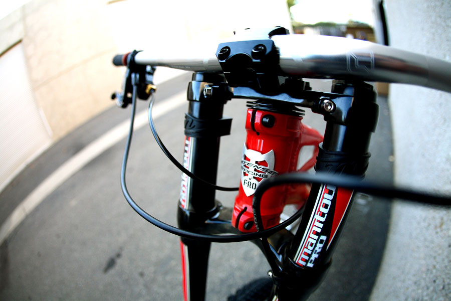 Adjustable head tube and lowrise front end Prototype Intense 2951