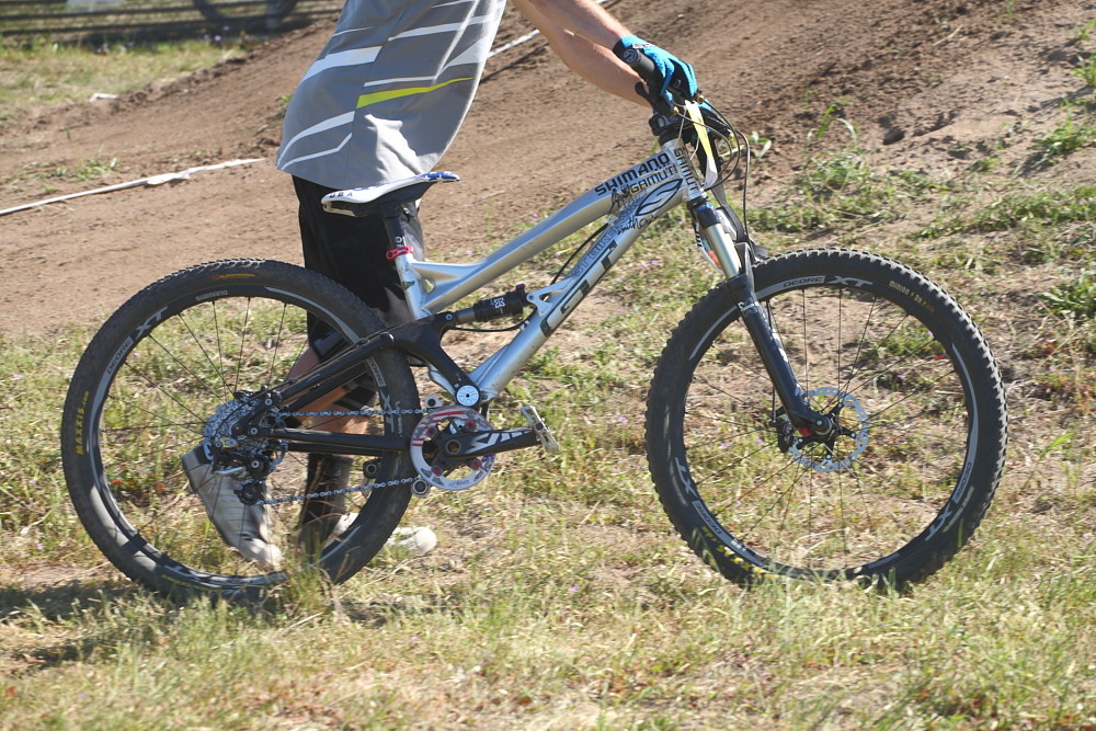 Tyler McCaul's GT Distortion - Pro Dual Slalom Bikes at Sea Otter 2012 ...