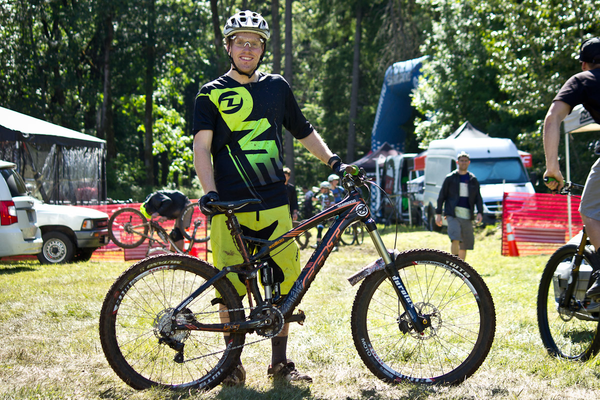 kyle warner mountain bike