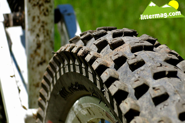 downhill tires