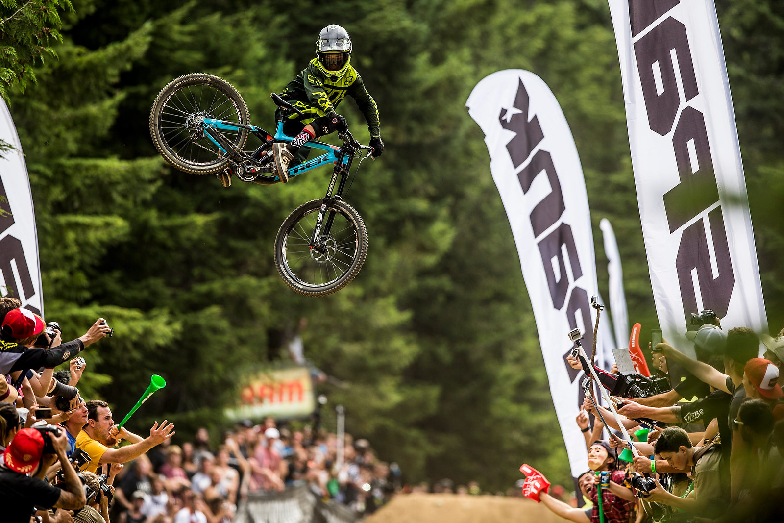 Cam 4 U >> 61 of the Sickest Whip Off World Champs Photos - 61 Whip Off World Champs Photos - Mountain ... Cam 4 U >> 61 of the Sickest Whip Off World Champs Photos - 61 Whip Off World Champs Photos - Mountain ...