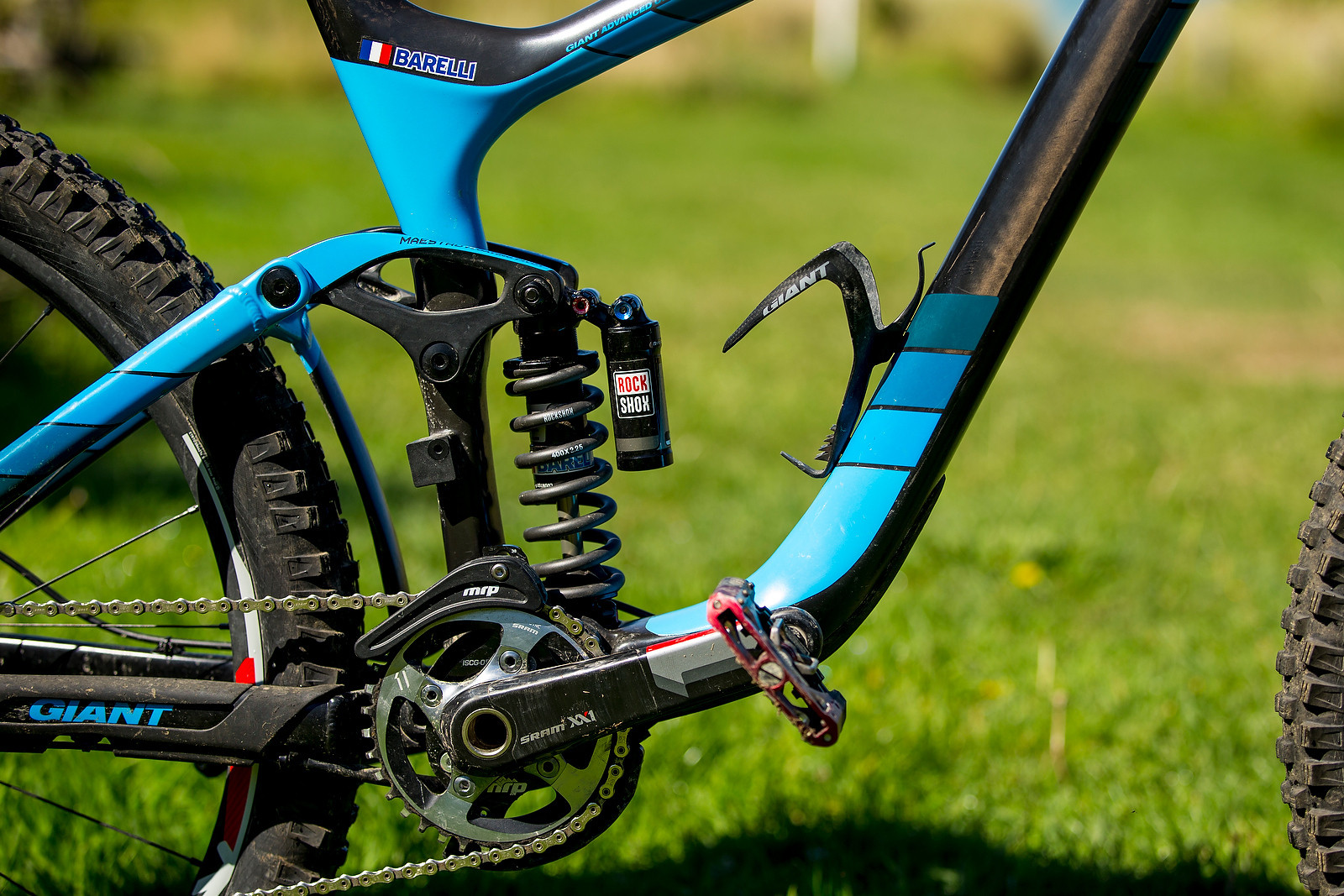 giant reign coil shock