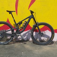 Santa Cruz MegaTower / 巨型塔