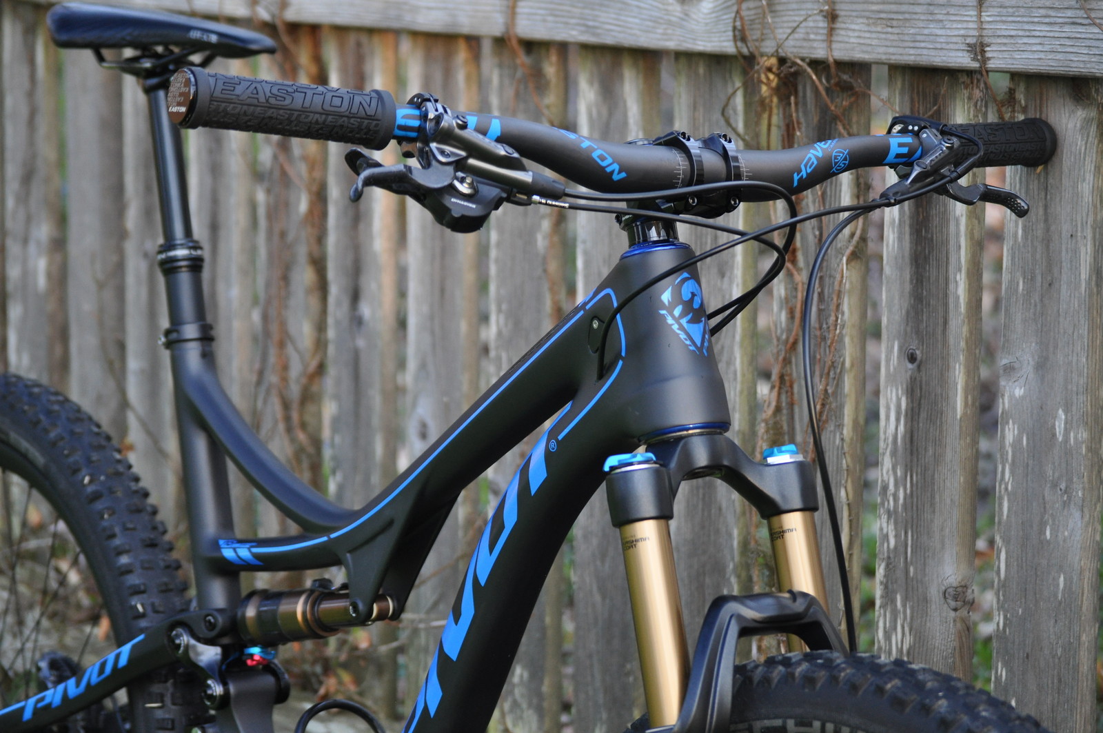 pivot mach 5.5 carbon review