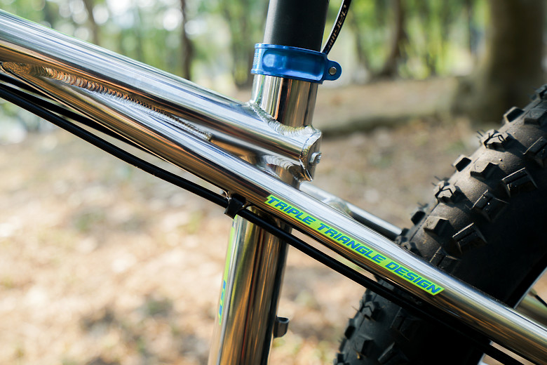 Gt Xizang In Mirror Hkbugs S Bike Check Vital Mtb