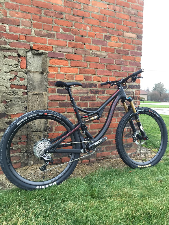 2015 pivot mach 4