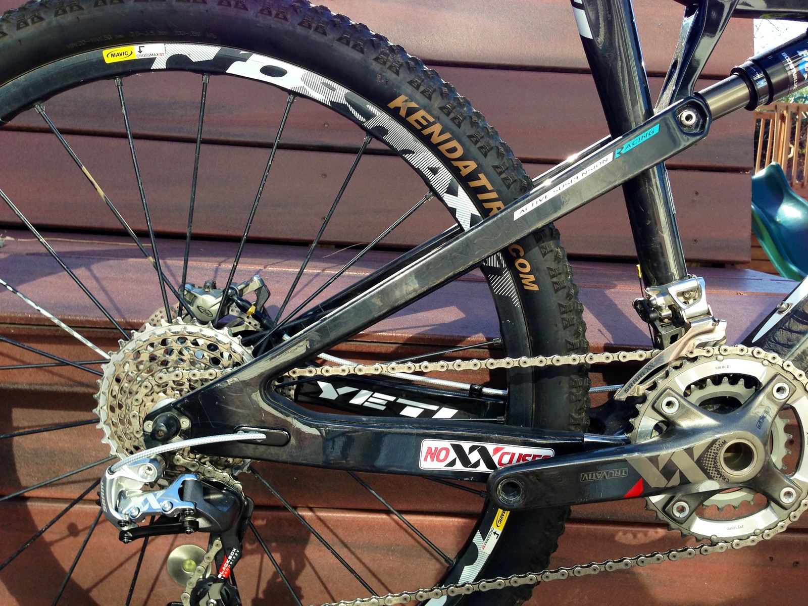 yeti carbon