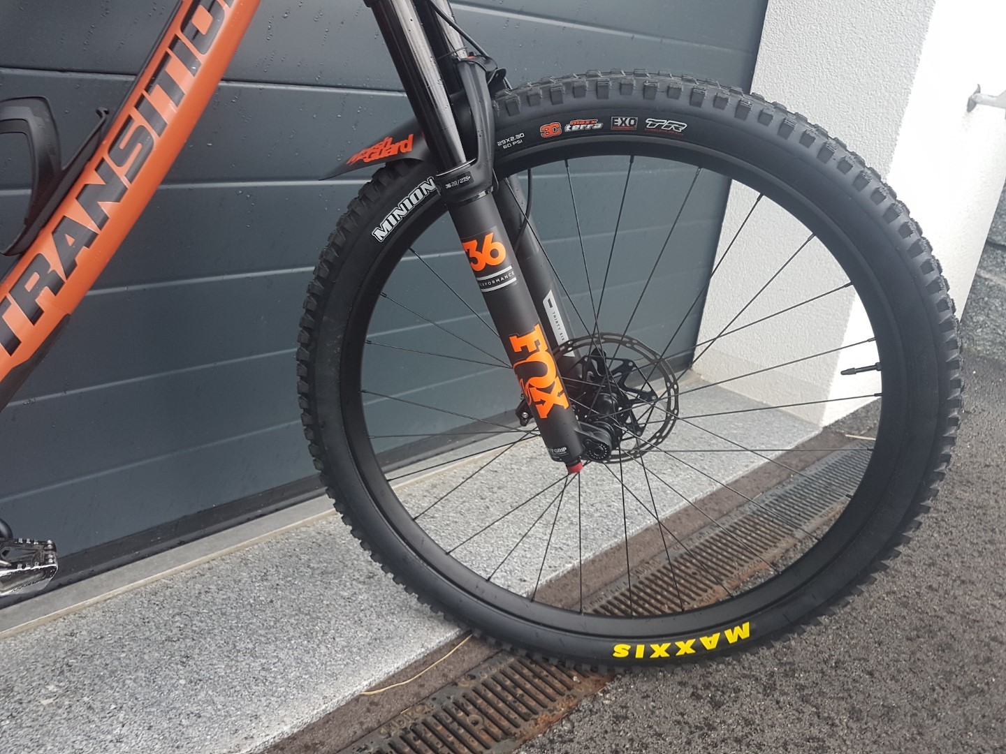 ladies cycle models and price