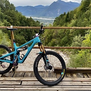 Yeti SB165T Custom