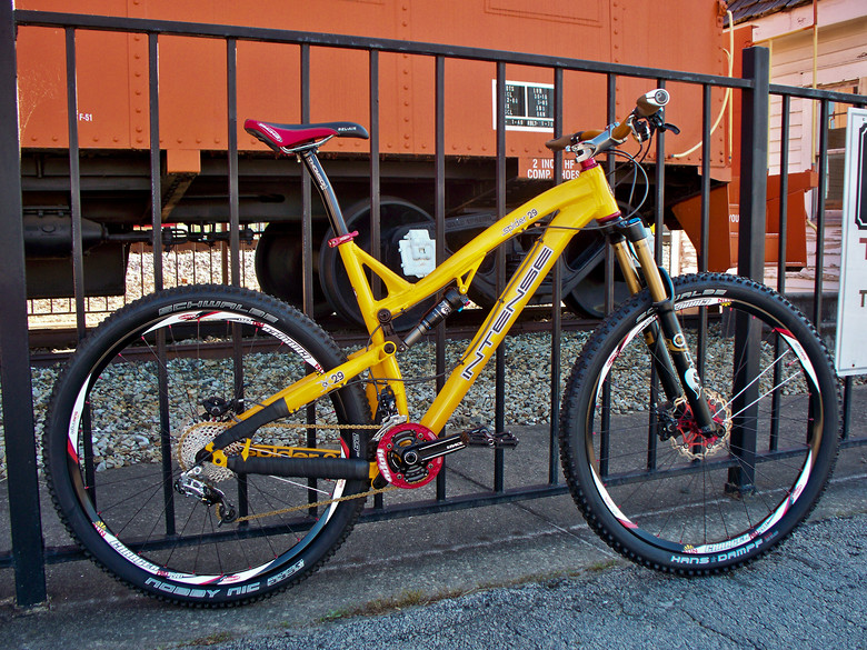 mtb yellow